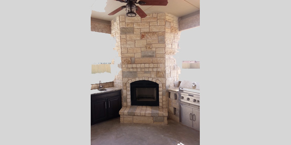 Pasadena_patio_fireplace